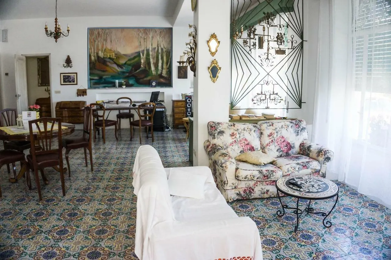 Villa Moschella Taormina 0*,  Italy